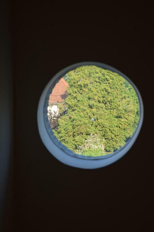 Vakantiewoning Le Bonheur De Louise Maarkedal Exteriér fotografie